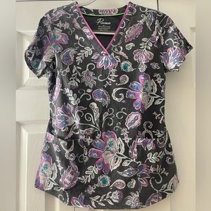 Healing Hands Premier Scrub Top